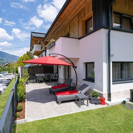 Alma Apartman Mayrhofen