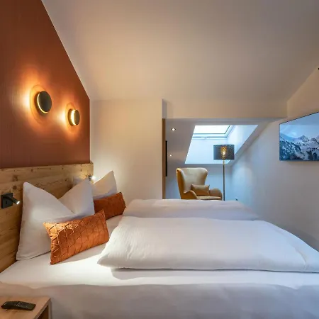 Apartament Alma *