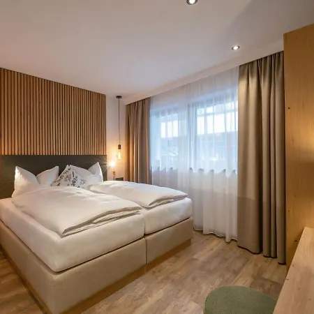 Alma Apartament *