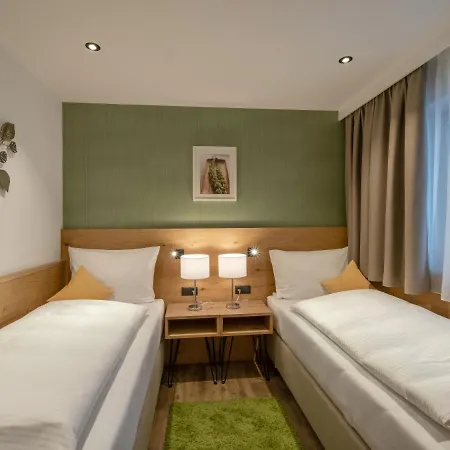 Apartament Alma *