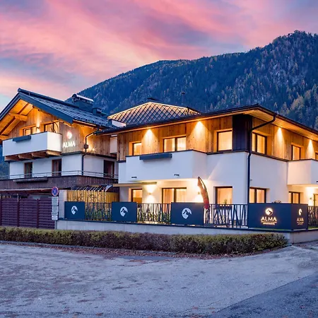 Alma Apartament *