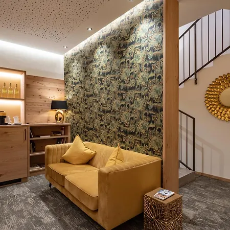 Alma Apartament *